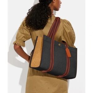 Coach Spin Tote 42 Bag Signature Jacquard Navy Blue Burgundy Brown Brass Canvas